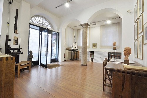 Loft at the groundfloor of an historical businding in Sant'Ambrogio 