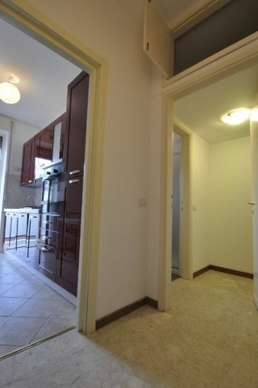 PPC private property consultants: Large Studio Flat between Centrale and Piazza della Repubblica