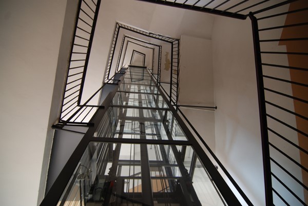 PPC private property consultants: Bilocale arredato al piano attico a Porta Venezia ideale per studente Marangoni