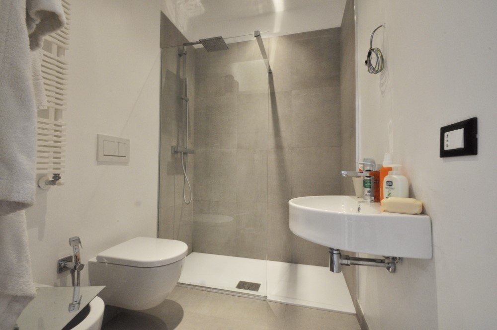 PPC private property consultants: Bilocale arredato al piano attico a Porta Venezia ideale per studente Marangoni