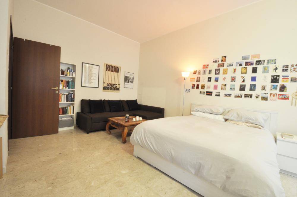 Marangonirent: Two Bedrooms flat in the Darsena Area