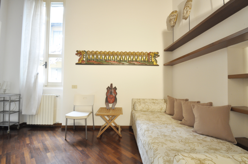 BocconiRent: Charming flat over two levels in Darsena