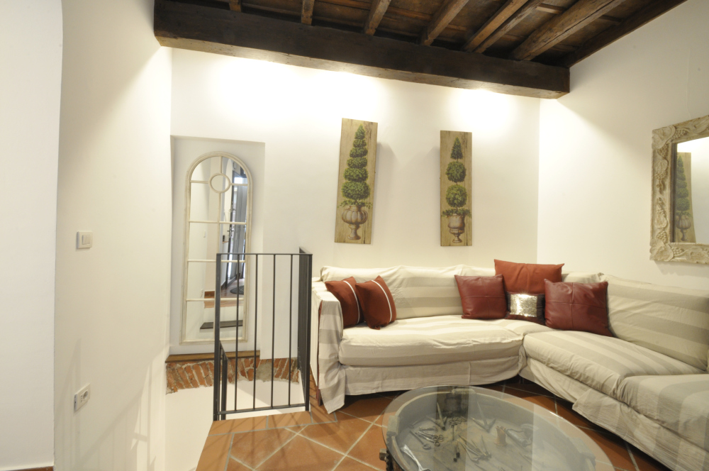 Marangonirent: Charming flat over two levels in Colonne di San Lorenzo