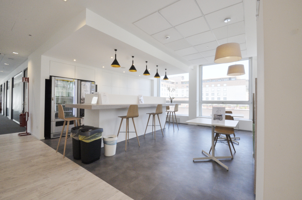 Office Rent Milan: Contemporary Coworking and Business Residence in Washington