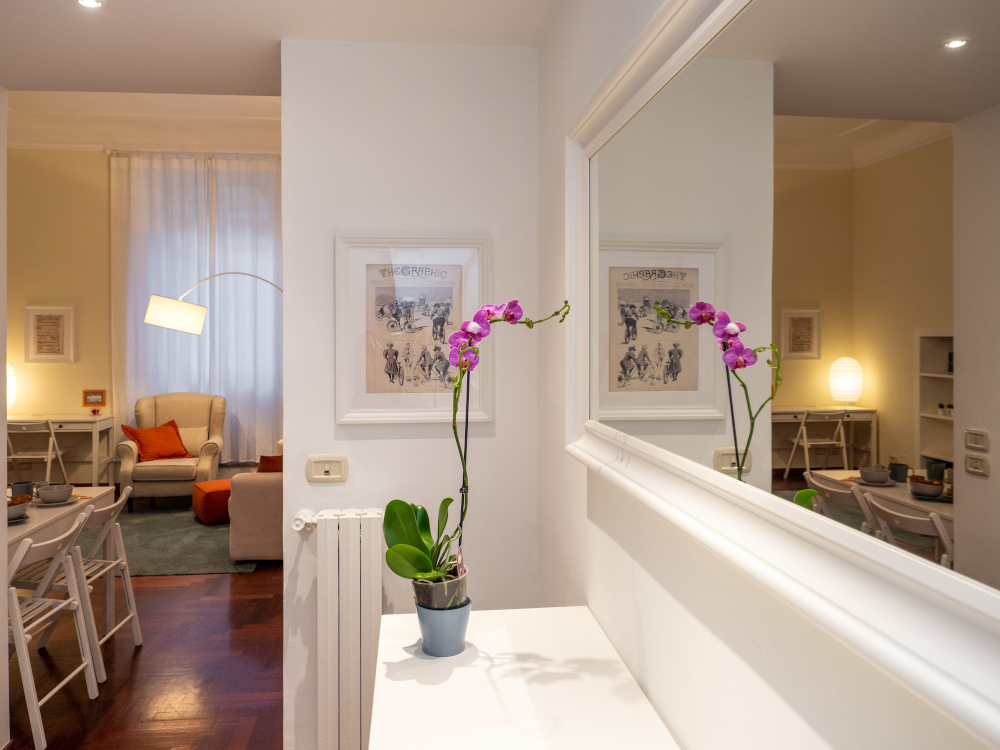 Marangonirent: Elegant One Bedroom flat in the Indipendenza Area