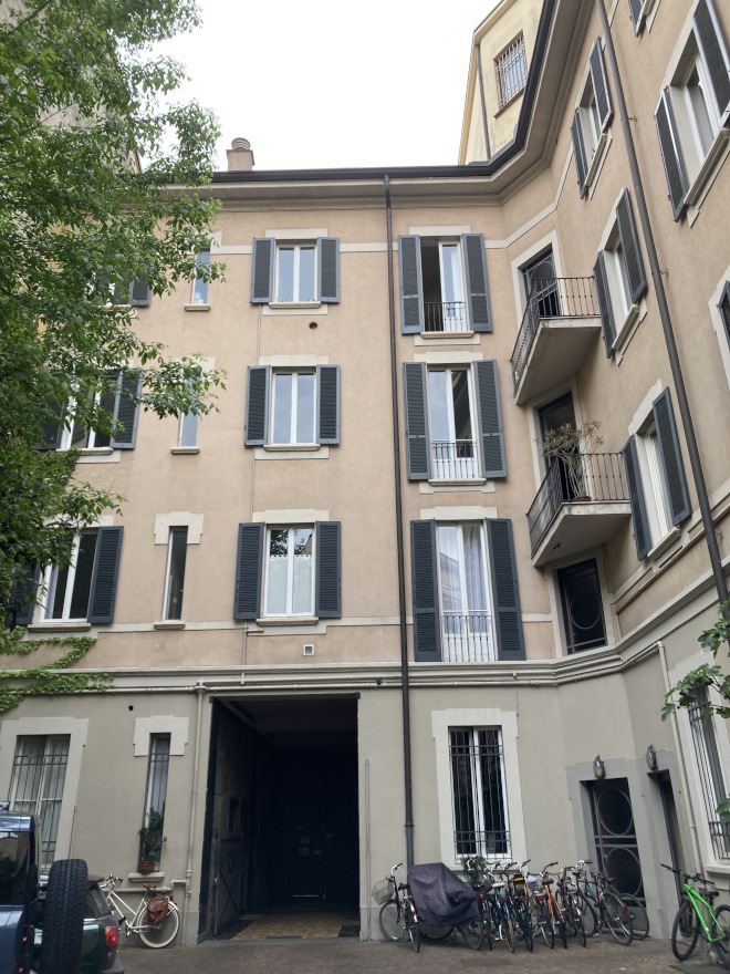 BocconiRent: Large One Bedroom furnished flat in Piazzale Baracca