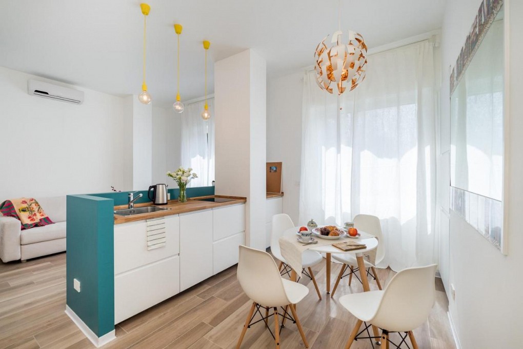 Marangonirent: Newly renovated One Bedroom flat next to Viale Campania