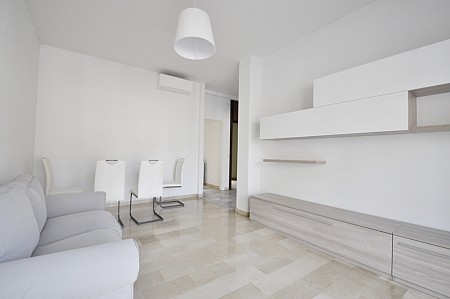 Marangonirent: Large renovated one bedroom flat along the Navigli